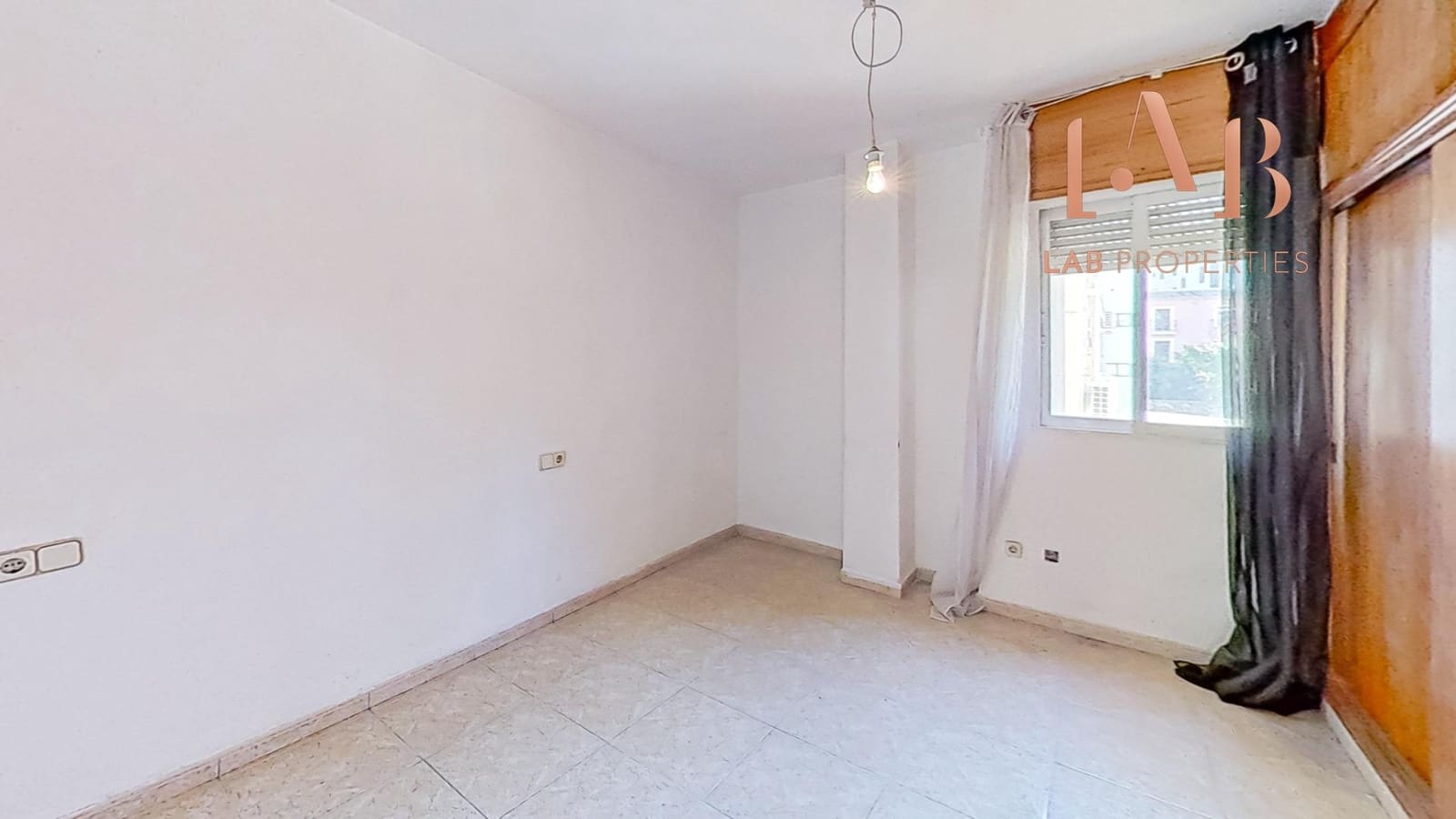 1 soverom Leilighet til salgs i Palma de Mallorca med garasje - € 339 000 (Ref: 9504248)