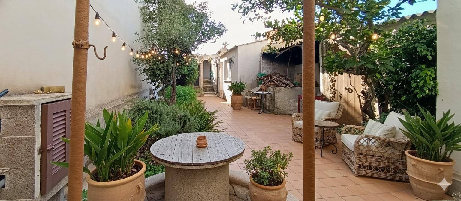 Casa de 3 habitaciones en Portol en venta con garaje - 530.000 € (Ref: 9516085)