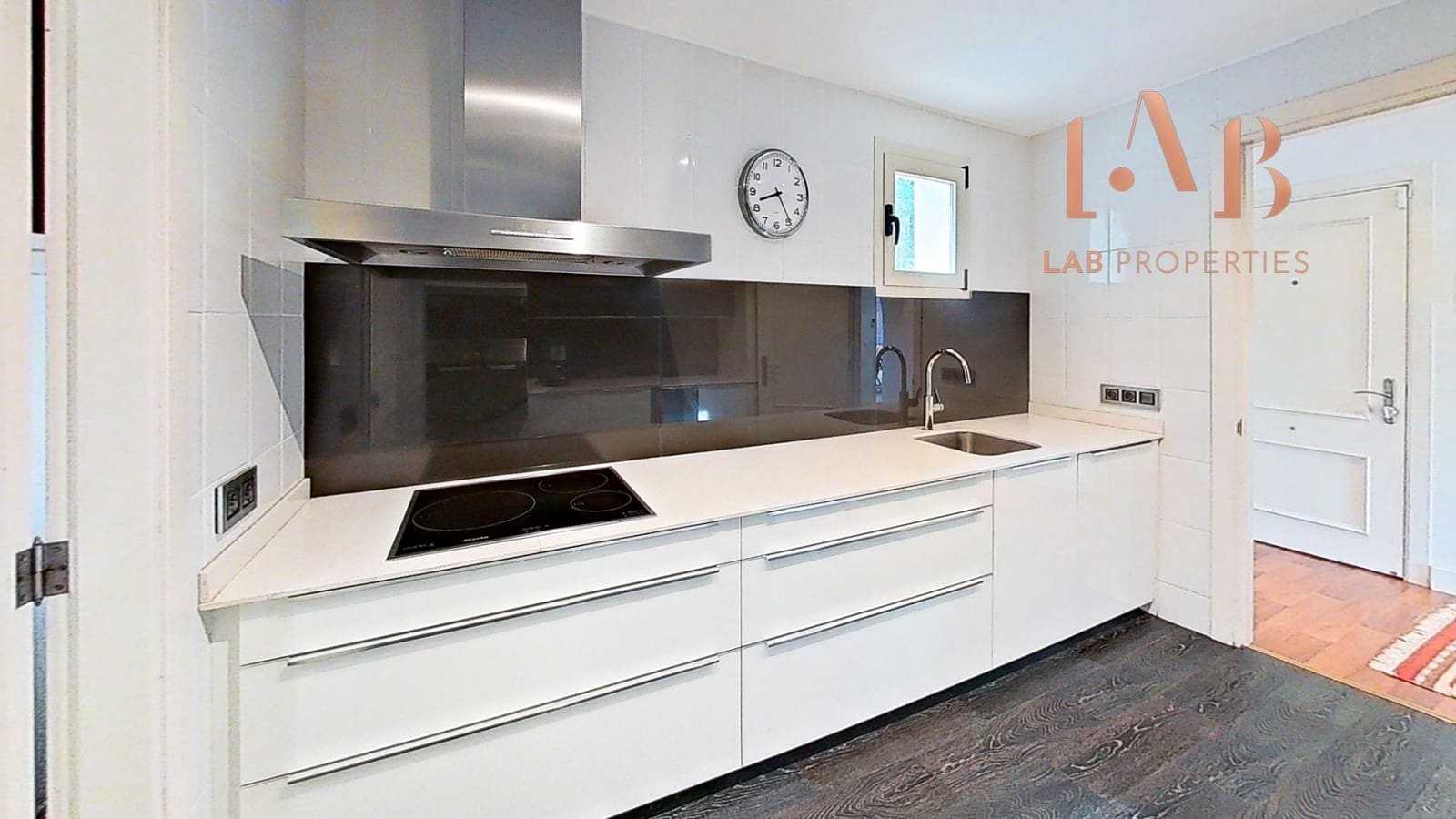 3 soverom Penthouse til leie i Puerto de Andratx med svømmebasseng garasje - € 3 400 (Ref: 9518873)