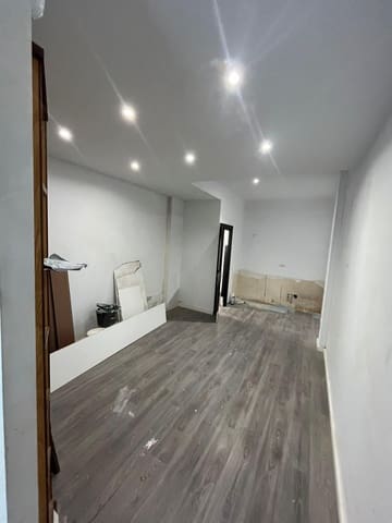 Comercial para venda em Palma de Mallorca - 130 000 € (Ref: 9548152)