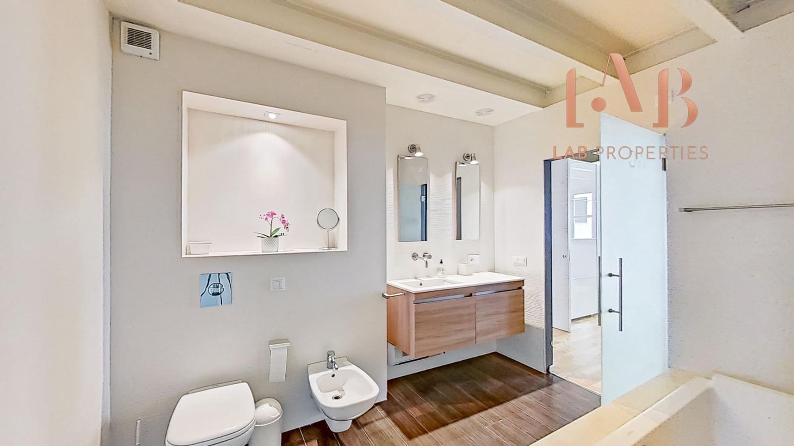 5 bedroom Villa for sale in Montuiri - € 775,000 (Ref: 9555810)