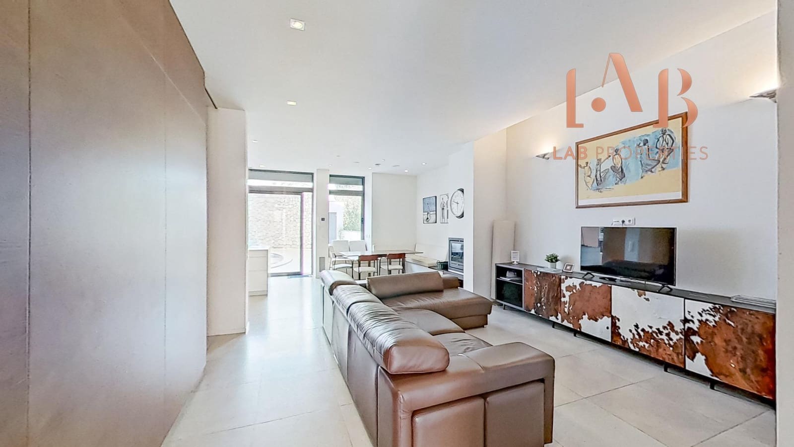 5 bedroom Villa for sale in Montuiri - € 775,000 (Ref: 9555810)