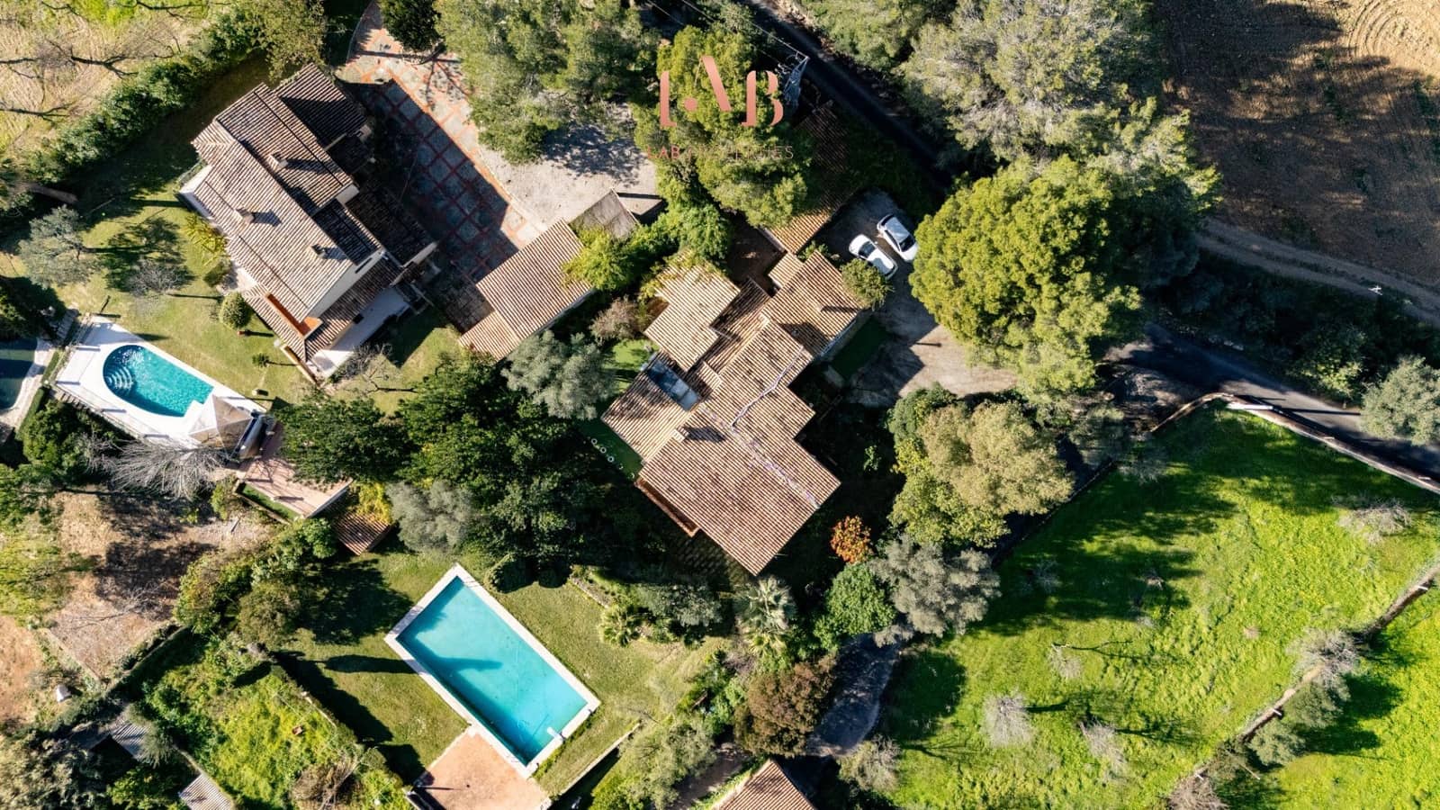 6 bedroom Finca/Country House for sale in Palma de Mallorca with garage - € 1,395,000 (Ref: 9555811)