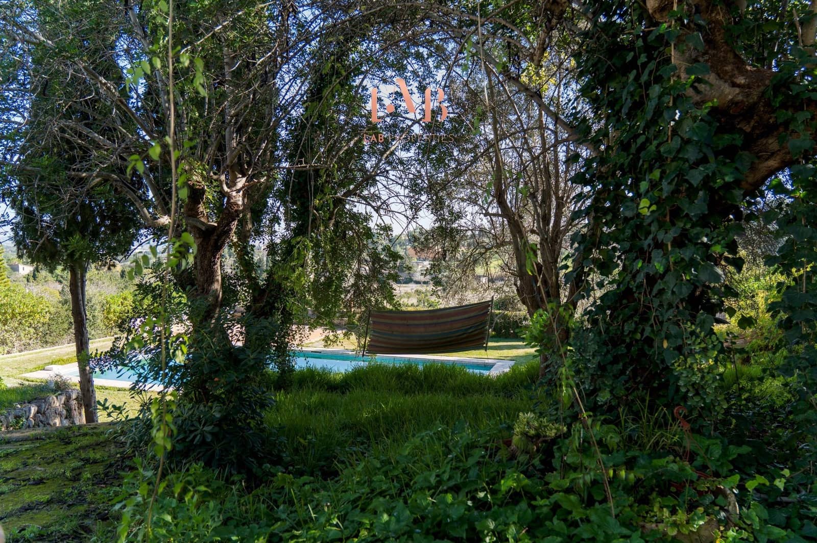 6 bedroom Finca/Country House for sale in Palma de Mallorca with garage - € 1,395,000 (Ref: 9555811)