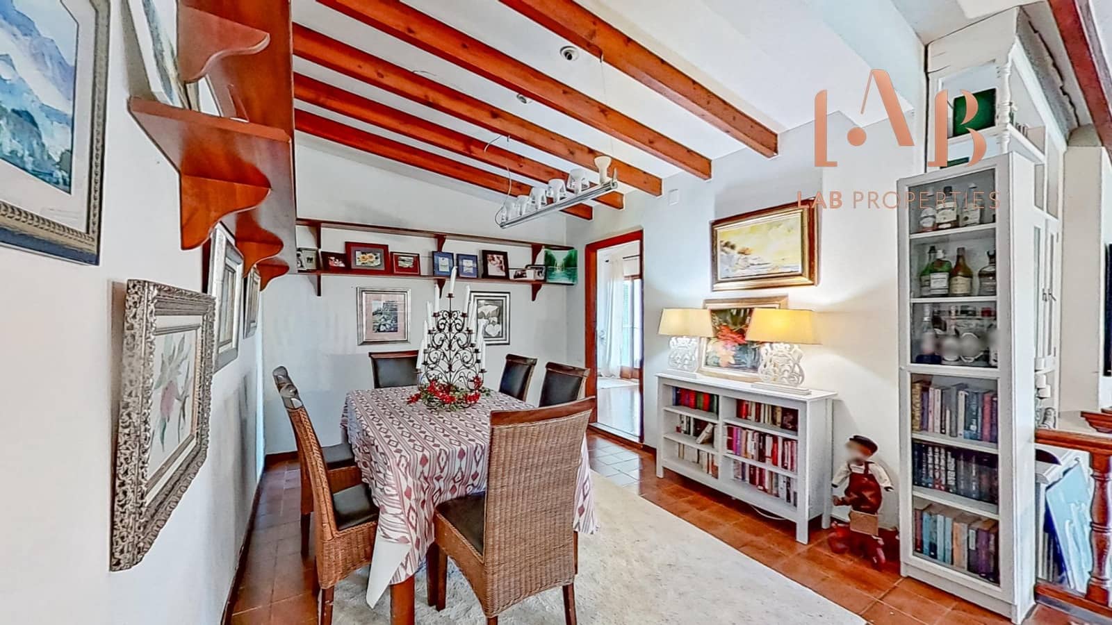 6 bedroom Finca/Country House for sale in Palma de Mallorca with garage - € 1,395,000 (Ref: 9555811)