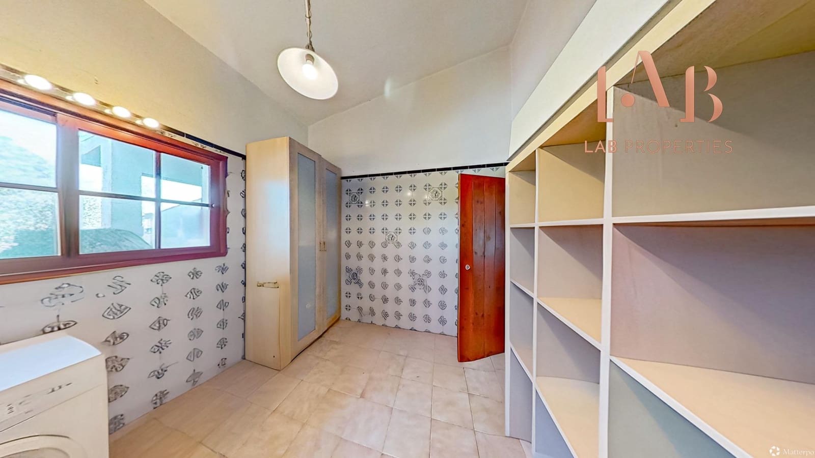 6 bedroom Finca/Country House for sale in Palma de Mallorca with garage - € 1,395,000 (Ref: 9555811)