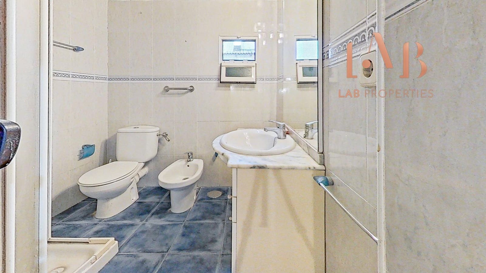 3 bedroom Flat for sale in L'Arenal / S'Arenal - € 265,000 (Ref: 9565214)