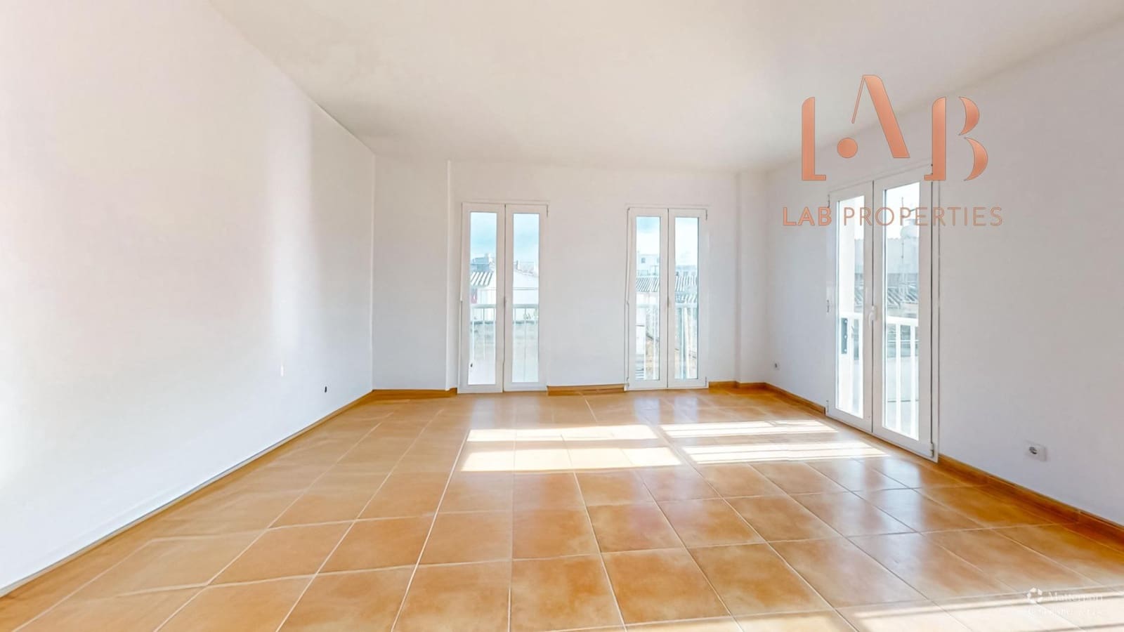 2 slaapkamer Penthouse te koop in Arta met garage - € 330.000 (Ref: 9574593)