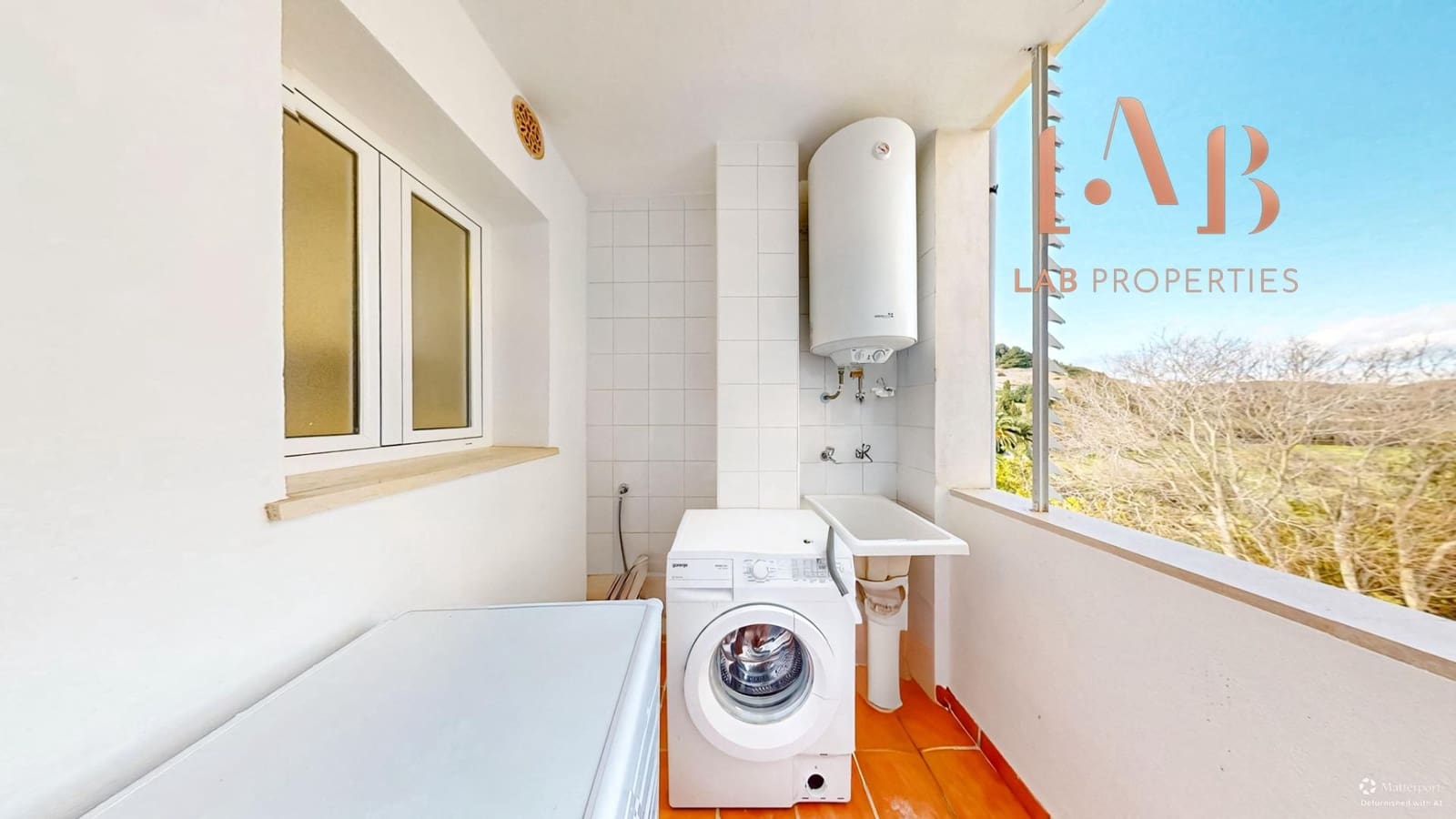 2 bedroom Penthouse for sale in Arta with garage - € 330,000 (Ref: 9574593)