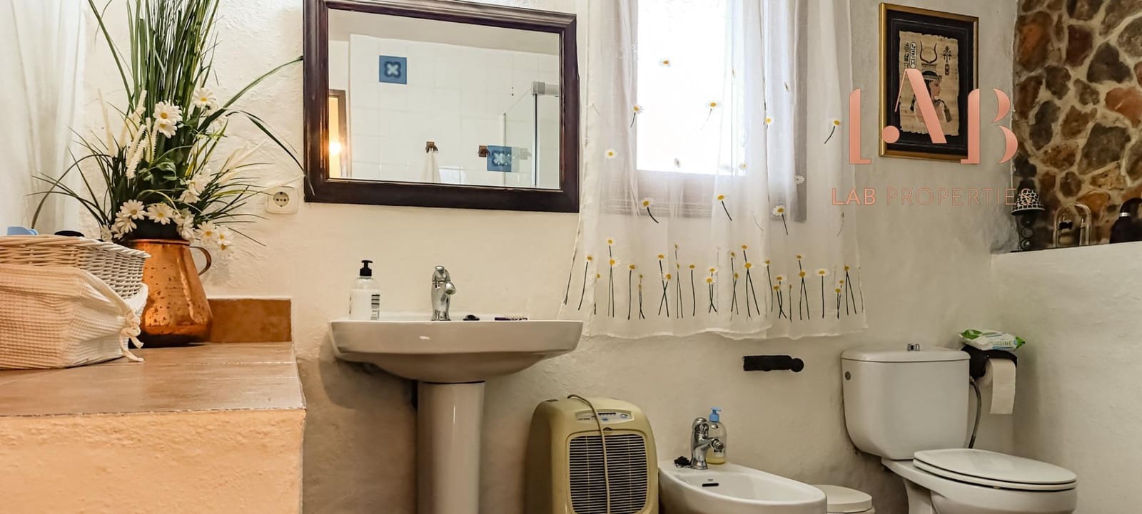 3 bedroom Finca/Country House for sale in Algaida with pool - € 900,000 (Ref: 9591235)