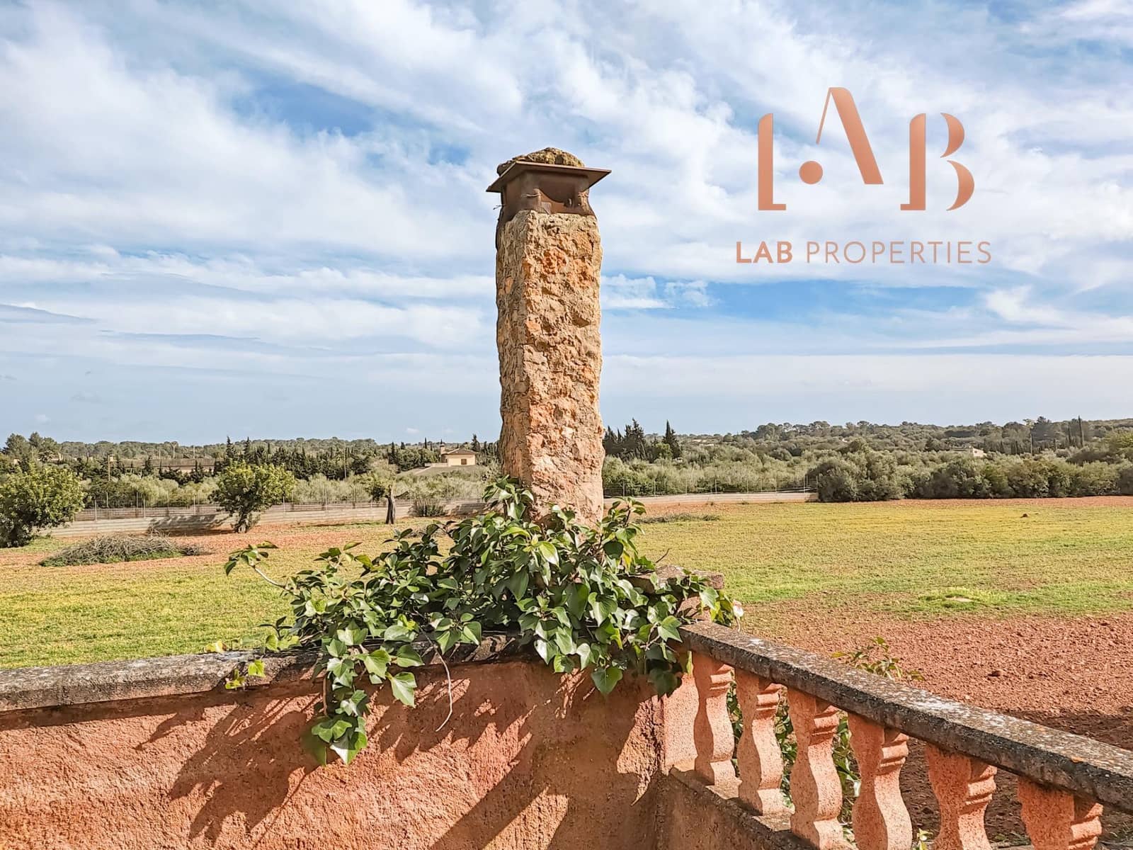 3 bedroom Finca/Country House for sale in Algaida with pool - € 900,000 (Ref: 9591235)