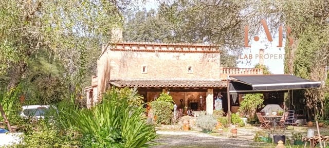 3 chambre Finca/Maison de Campagne à vendre à Algaida avec piscine - 900 000 € (Ref: 9591235)
