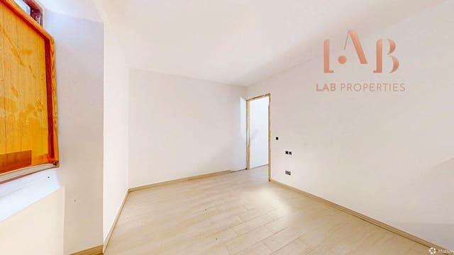 6 soverom Villa til salgs i Calvià - € 689 000 (Ref: 9639484)