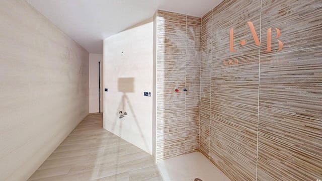 6 soverom Villa til salgs i Calvià - € 689 000 (Ref: 9639484)