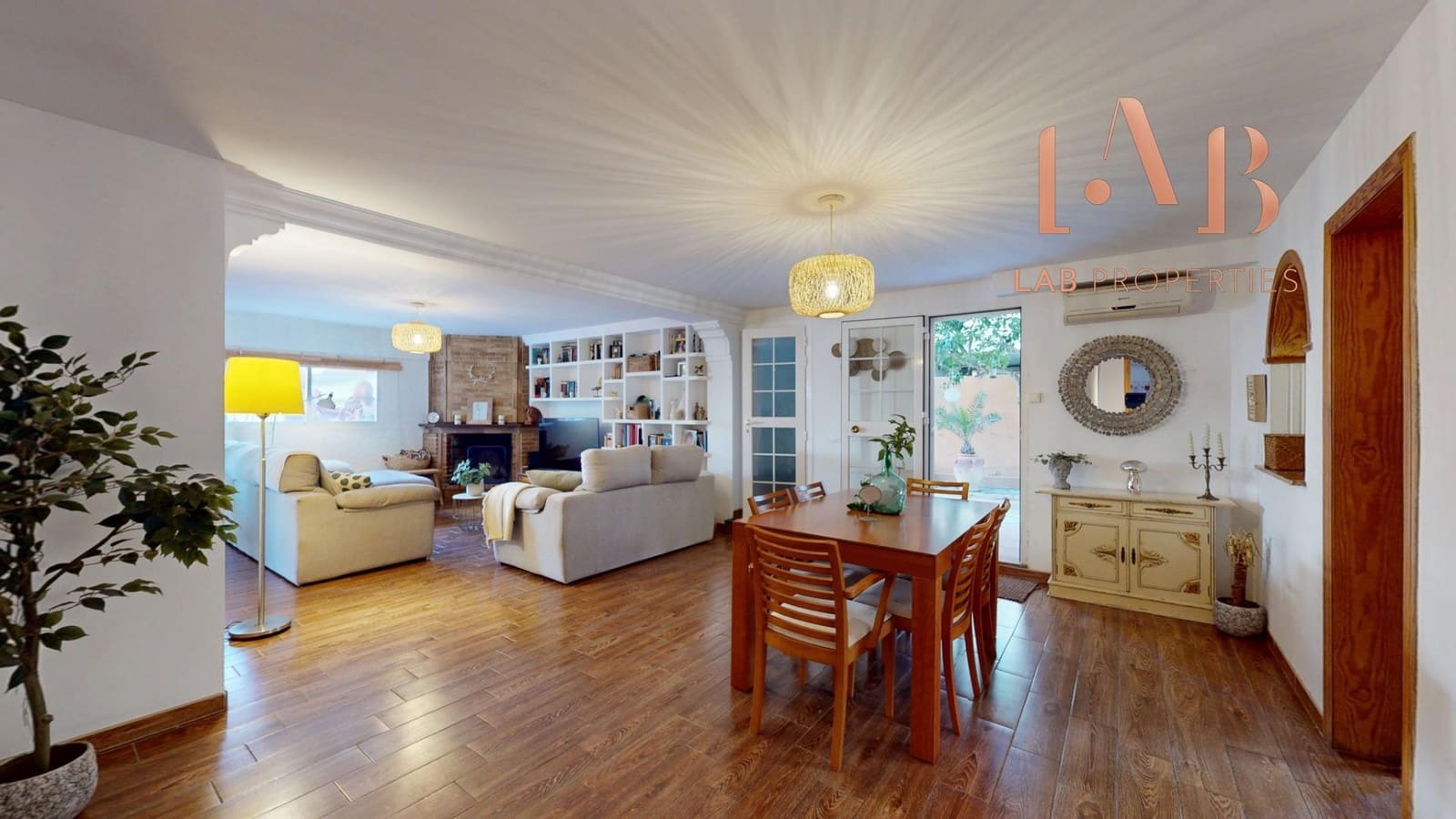 3 Zimmer Villa zu verkaufen in Palma de Mallorca mit Garage - 685.000 € (Ref: 9656057)