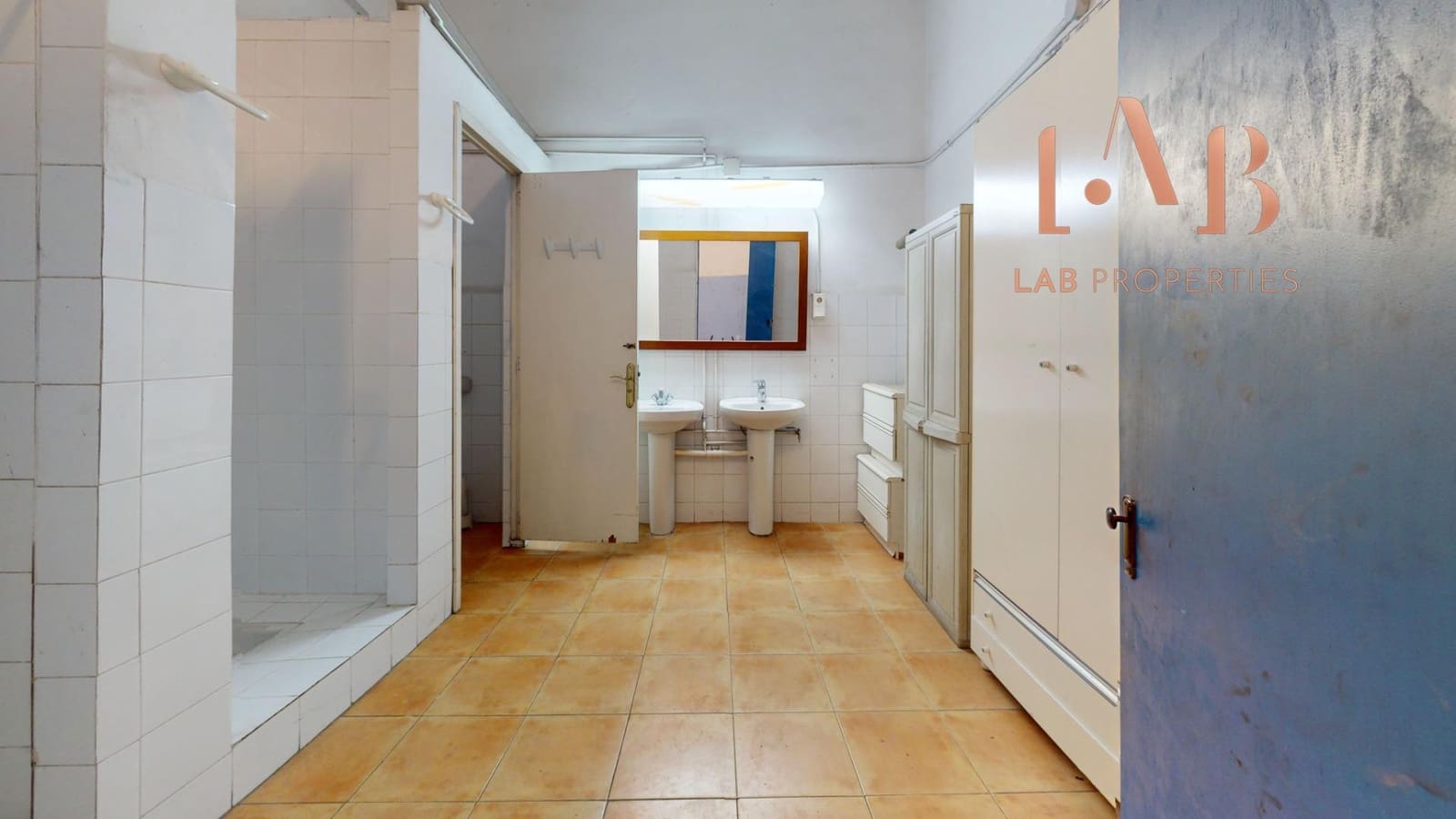 Commercial for sale in Palma de Mallorca - € 484,999 (Ref: 9679827)