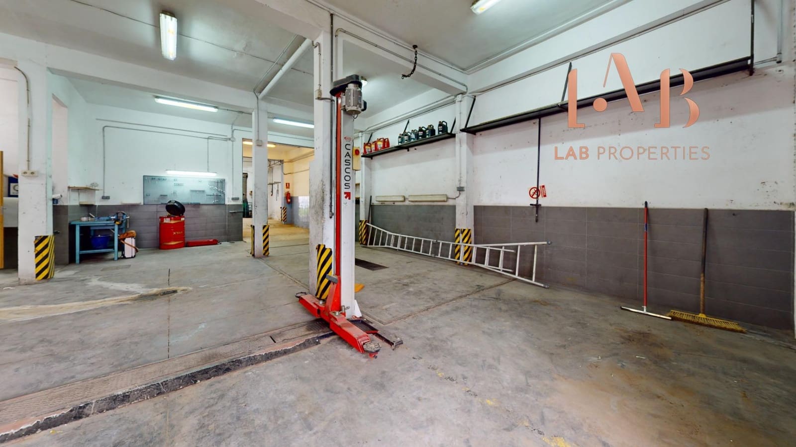 Commercial for sale in Palma de Mallorca - € 484,999 (Ref: 9679827)