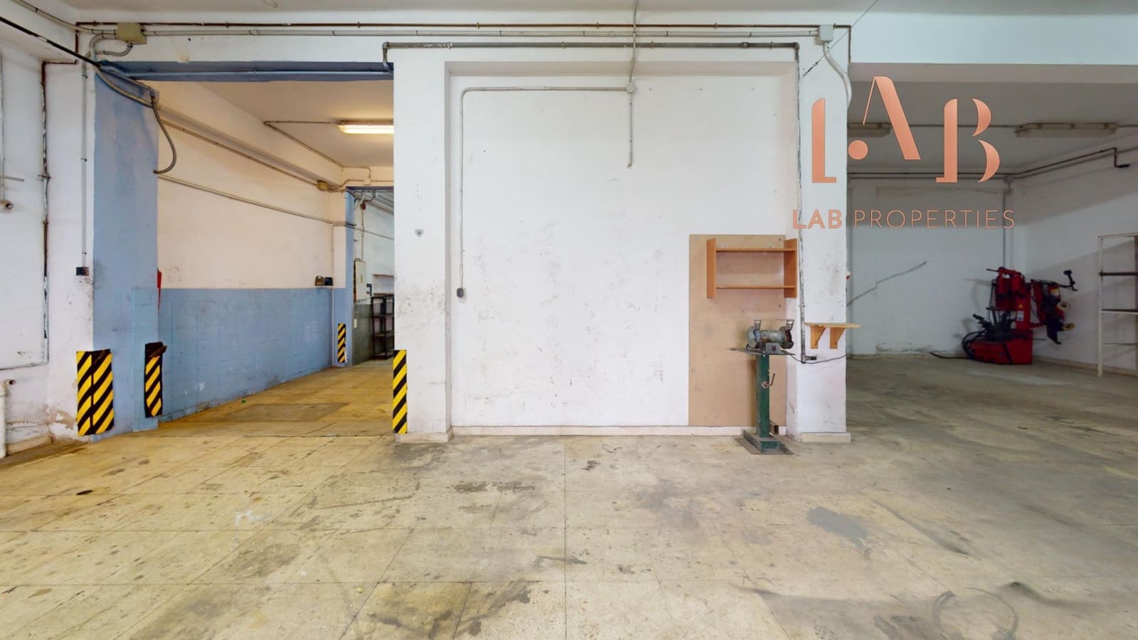 Commercial for sale in Palma de Mallorca - € 484,999 (Ref: 9679827)