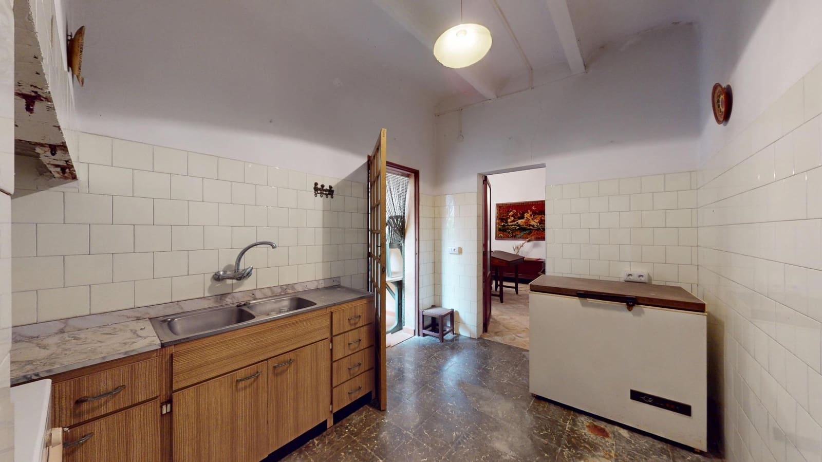 6 bedroom Townhouse for sale in Llubi with garage - € 540,000 (Ref: 9738535)