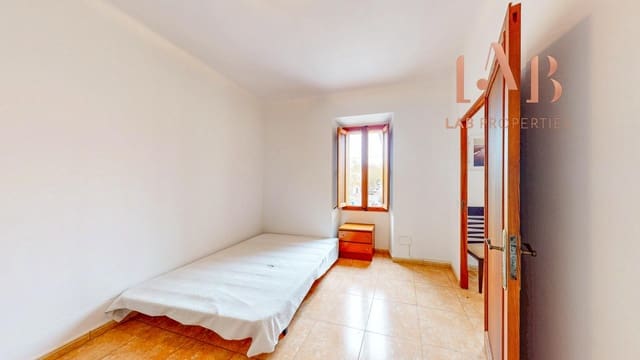 6 sypialnia Dom na sprzedaż w Llubí z garażem - 540 000 € (Ref: 9738535)