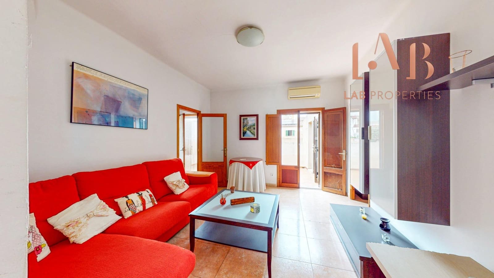 6 chambre Maison de Ville à vendre à Llubi avec garage - 540 000 € (Ref: 9738535)