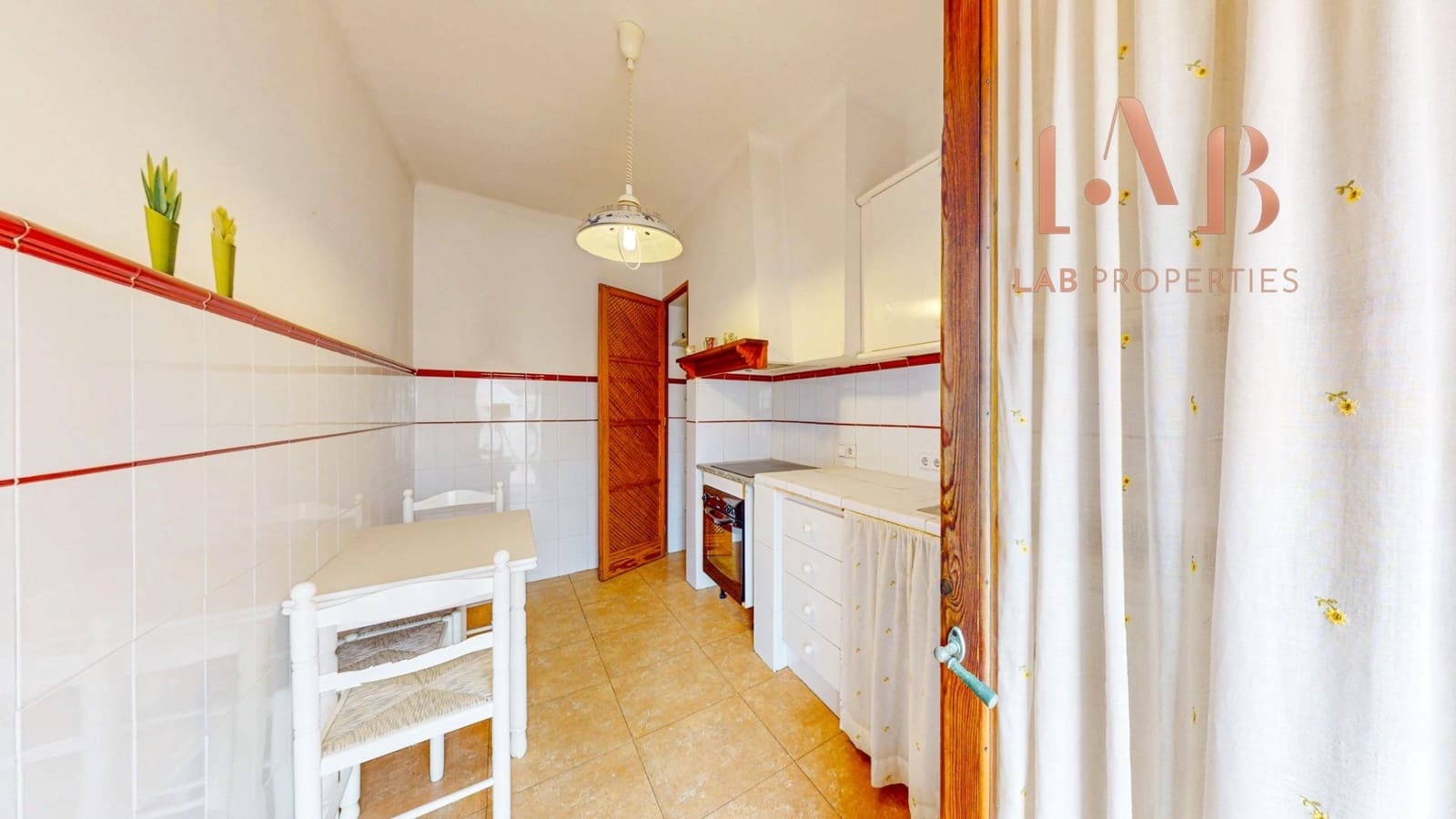 6 chambre Maison de Ville à vendre à Llubi avec garage - 540 000 € (Ref: 9738535)