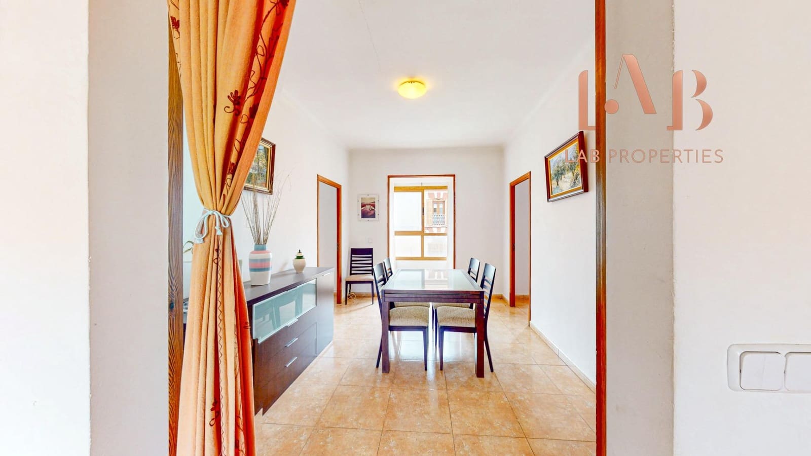 6 chambre Maison de Ville à vendre à Llubi avec garage - 540 000 € (Ref: 9738535)