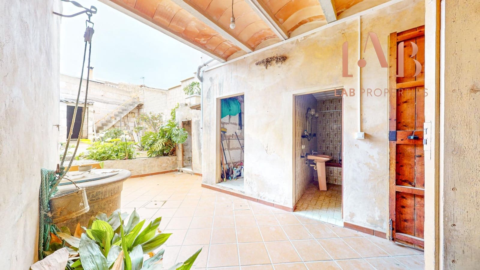 6 chambre Maison de Ville à vendre à Llubi avec garage - 540 000 € (Ref: 9738535)