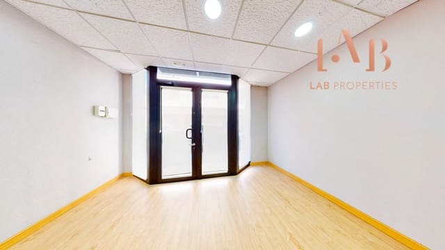 1 soveværelse Erhverv til salg i Palma de Mallorca - € 160.000 (Ref: 9794572)