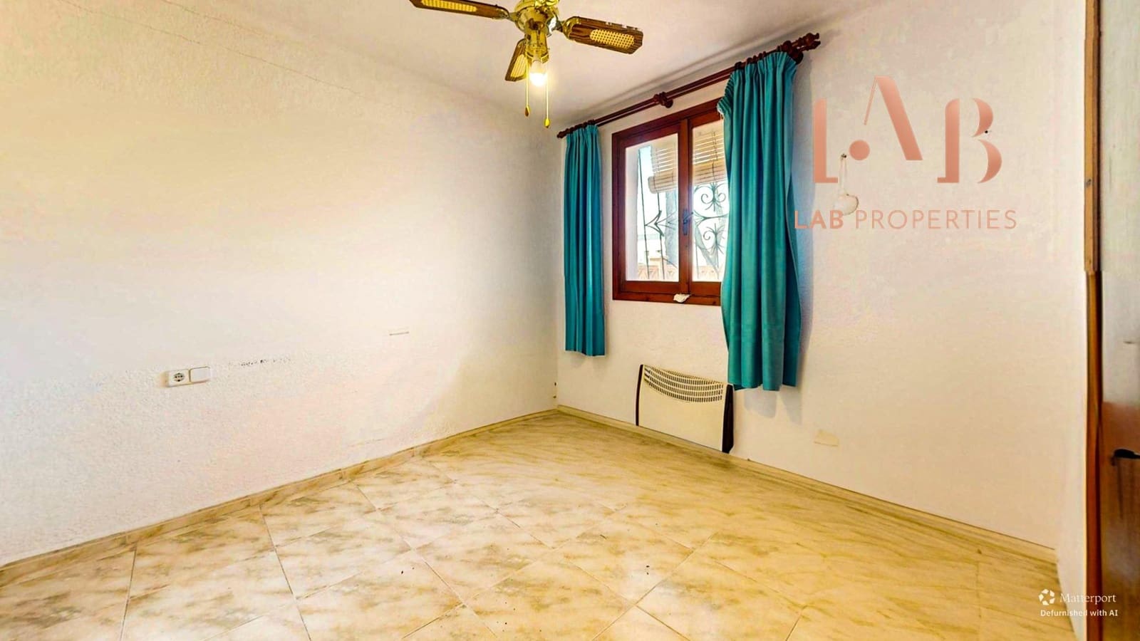 2 soveværelse Villa til salg i Llucmajor med garage - € 680.000 (Ref: 9806450)