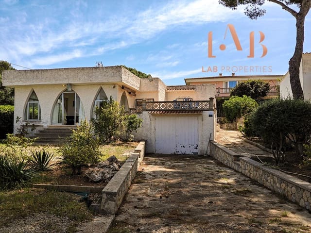 2 soveværelse Villa til salg i Llucmajor med garage - € 680.000 (Ref: 9806450)