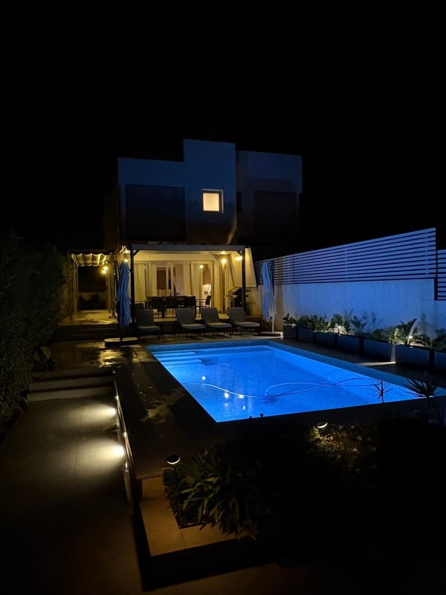 5 bedroom Semi-detached Villa for sale in Llucmajor with pool - € 1,790,000 (Ref: 9818181)