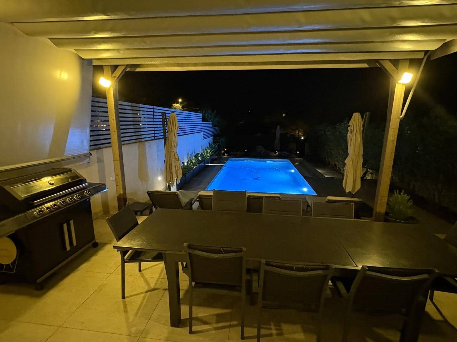 5 bedroom Semi-detached Villa for sale in Llucmajor with pool - € 1,790,000 (Ref: 9818181)