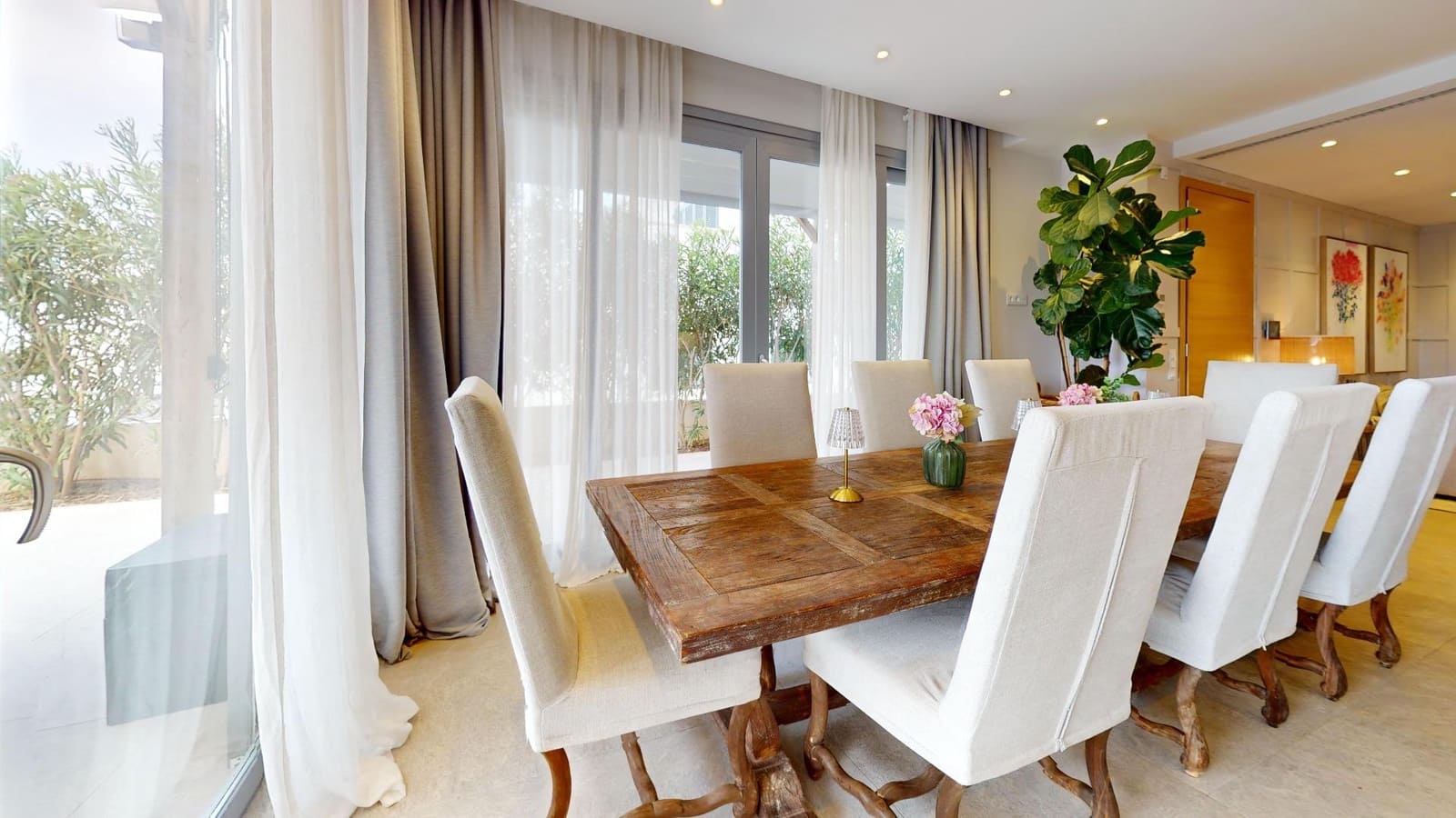 5 bedroom Semi-detached Villa for sale in Llucmajor with pool - € 1,790,000 (Ref: 9818181)