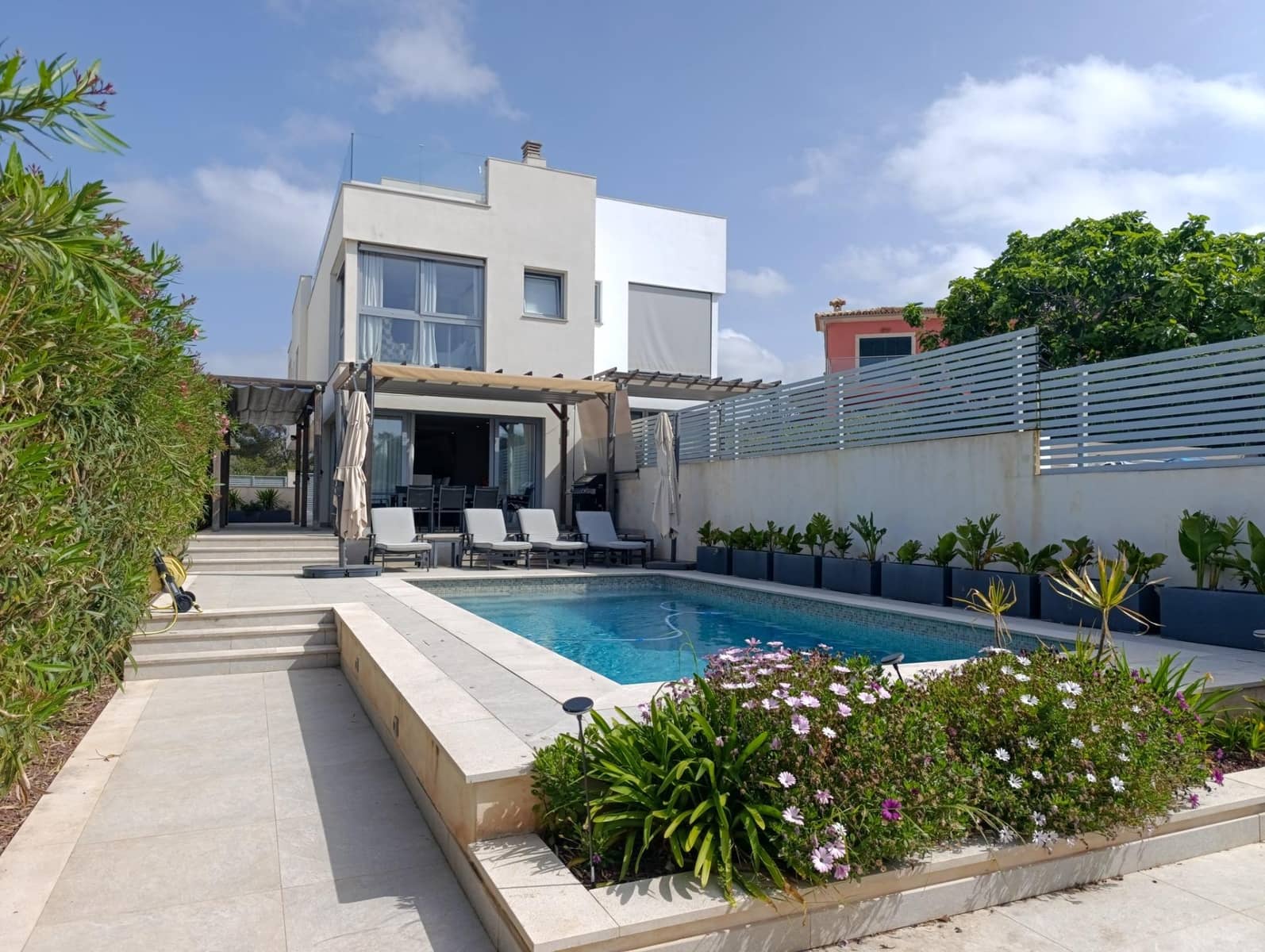 5 bedroom Semi-detached Villa for sale in Llucmajor with pool - € 1,790,000 (Ref: 9818181)