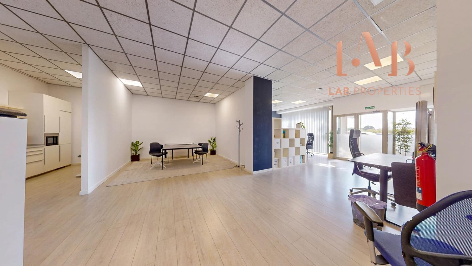 Office for sale in Coll d'en Rabassa - € 271,900 (Ref: 9825227)