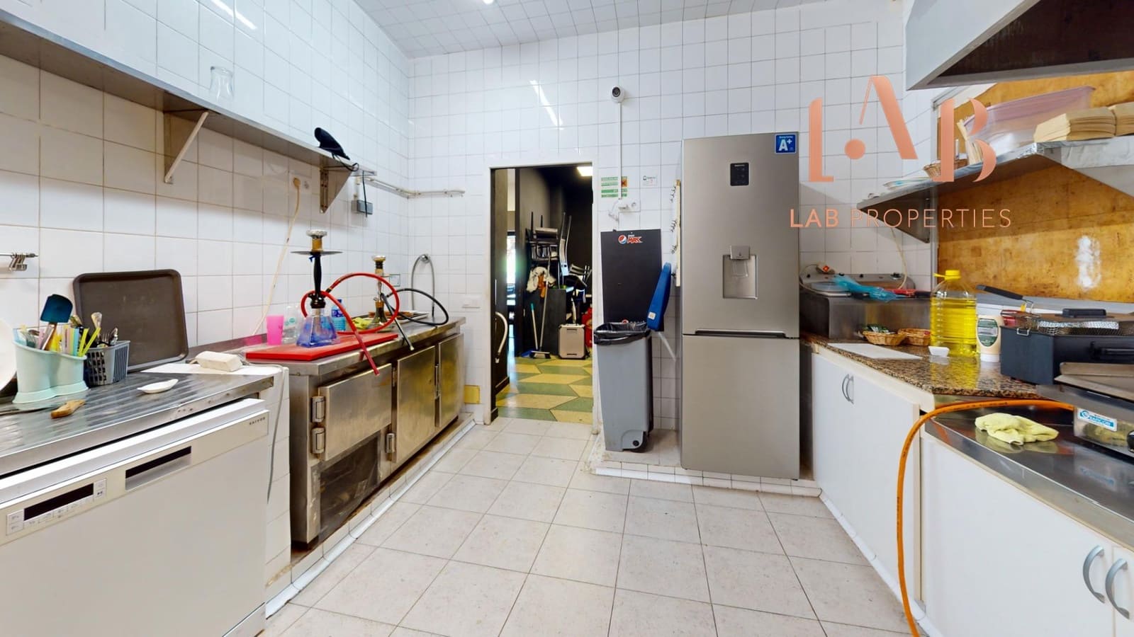 Commercieel te koop in Son Ferriol - € 495.000 (Ref: 9865159)
