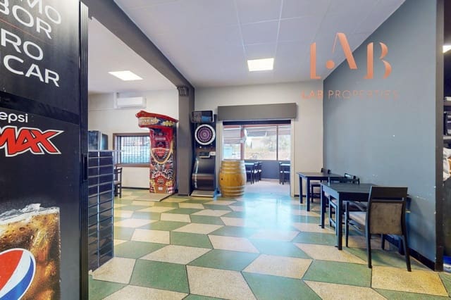 Commercieel te koop in Son Ferriol, Palma de Mallorca - € 495.000 (Ref: 9865159)