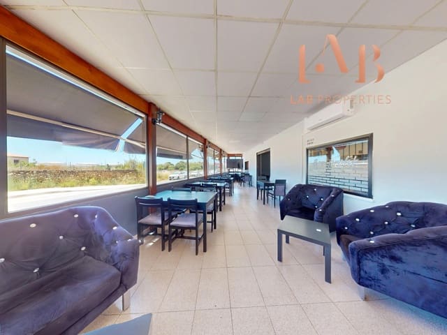 Commercieel te koop in Son Ferriol, Palma de Mallorca - € 495.000 (Ref: 9865159)