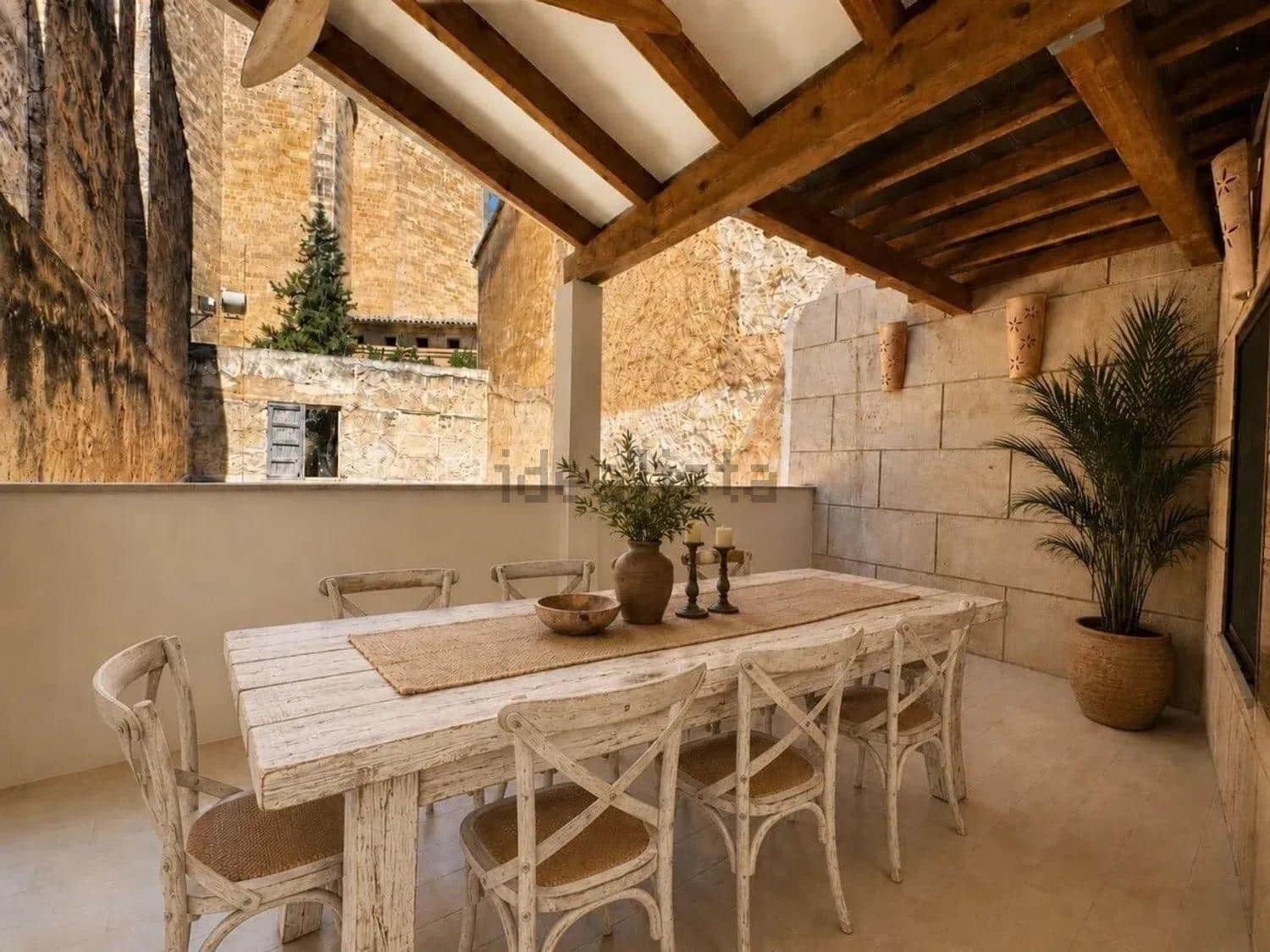 3 bedroom Apartment for sale in Llucmajor with garage - € 990,000 (Ref: 9873484)