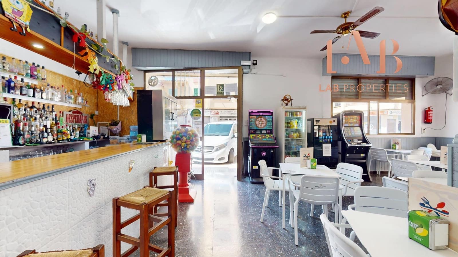 Kaupallinen vuokrattavana paikassa Palma de Mallorca - 1 020 € (Ref: 9915793)