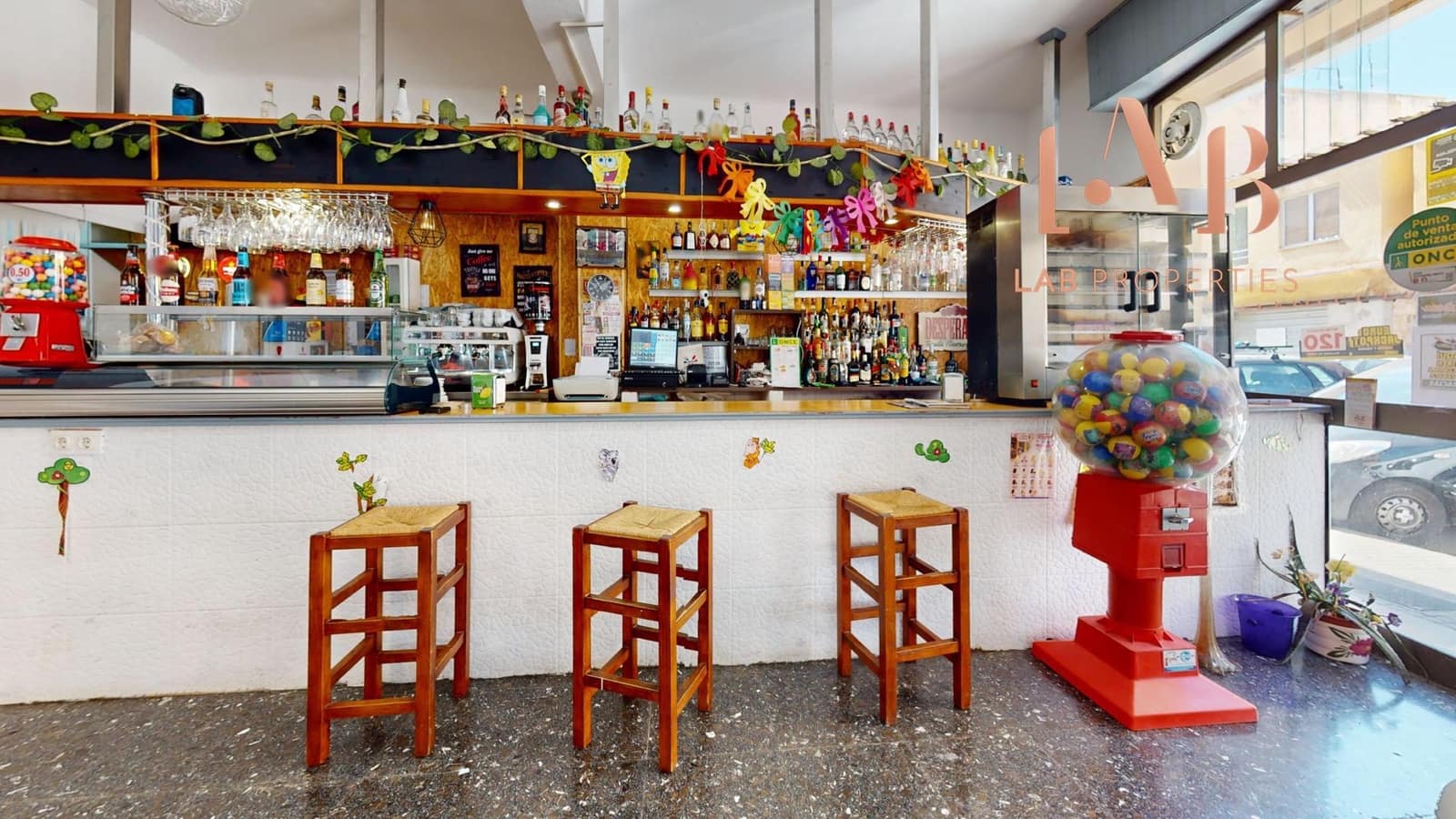 Kaupallinen vuokrattavana paikassa Palma de Mallorca - 1 020 € (Ref: 9915793)