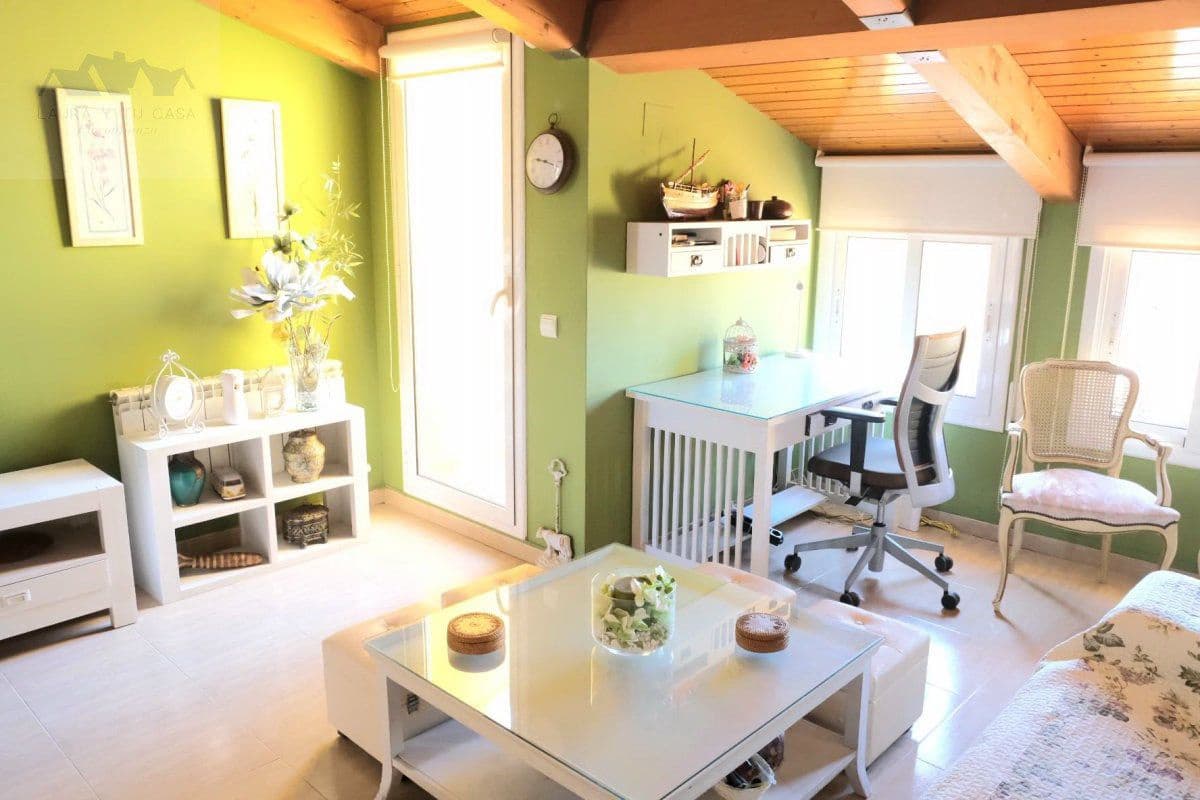 4 bedroom Apartment for sale in Malgrat de Mar with garage € 329,000