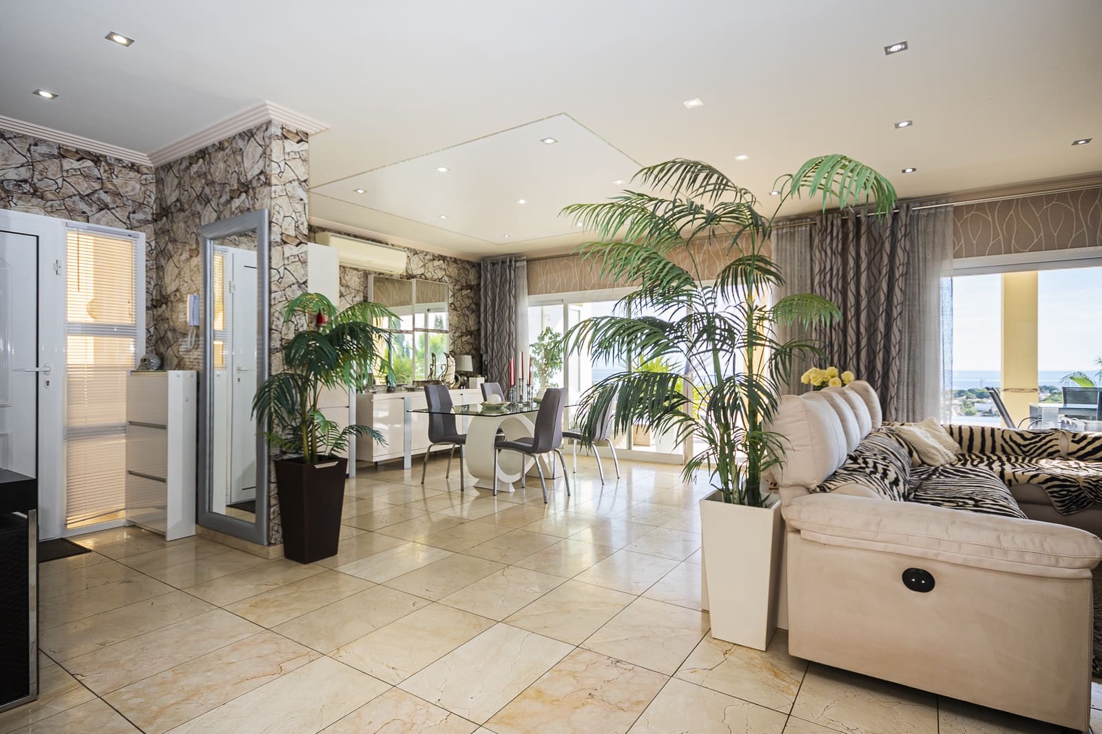 4 quarto Moradia para venda em Calpe / Calp com piscina garagem - 1 150 000 € (Ref: 8595881)