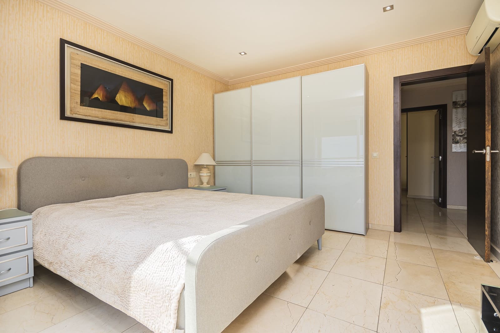 4 quarto Moradia para venda em Calpe / Calp com piscina garagem - 1 150 000 € (Ref: 8595881)