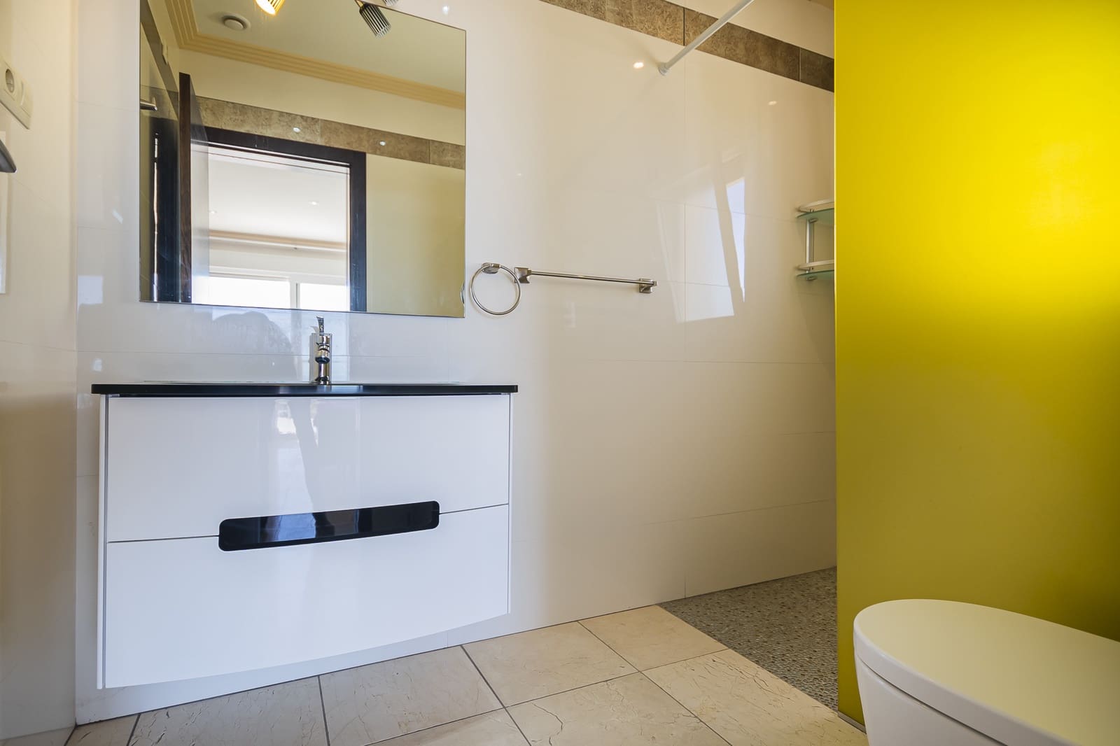 4 quarto Moradia para venda em Calpe / Calp com piscina garagem - 1 150 000 € (Ref: 8595881)