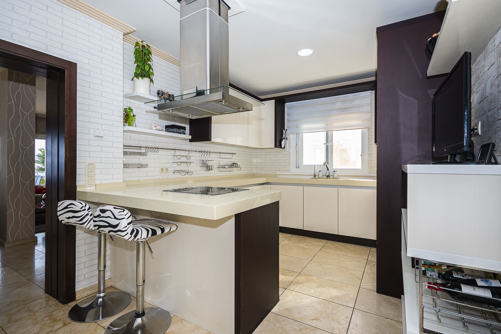 4 quarto Moradia para venda em Calpe / Calp com piscina garagem - 1 150 000 € (Ref: 8595881)