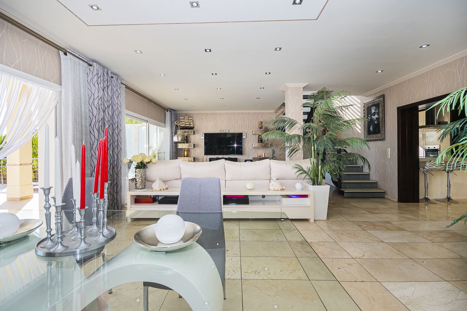 4 quarto Moradia para venda em Calpe / Calp com piscina garagem - 1 150 000 € (Ref: 8595881)