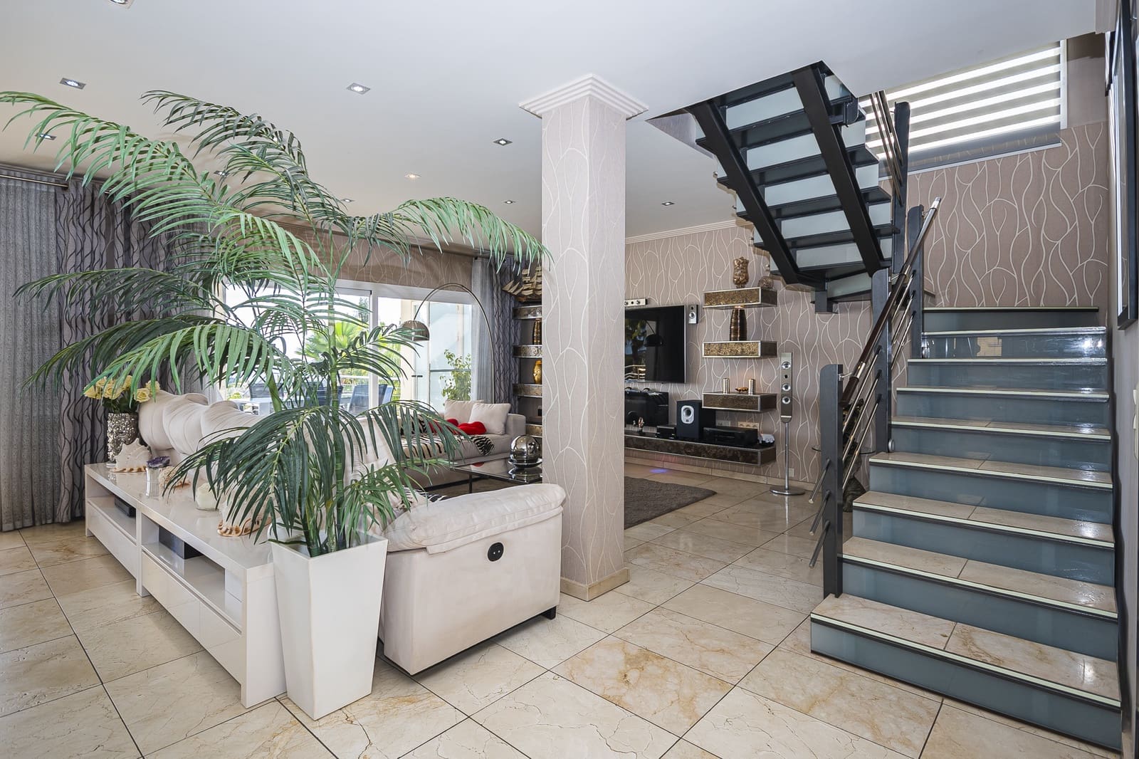 4 quarto Moradia para venda em Calpe / Calp com piscina garagem - 1 150 000 € (Ref: 8595881)