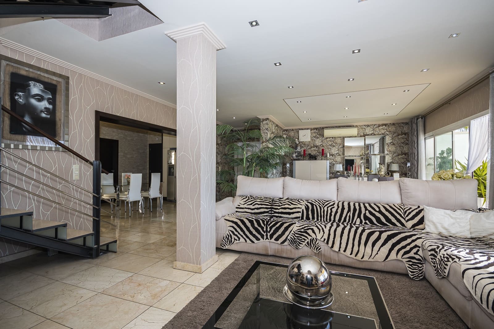 4 quarto Moradia para venda em Calpe / Calp com piscina garagem - 1 150 000 € (Ref: 8595881)